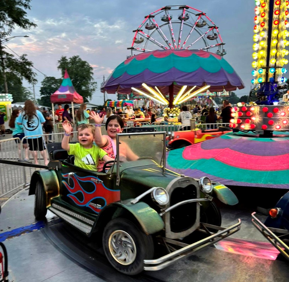 Turkey Fest - Kids on Ride